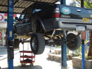 Chuck's Transmission ซ่อมรถยนต์เกียร์ออโต้ทุกชนิด